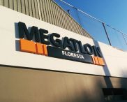 Corpóreos para sucursales de Megatlón